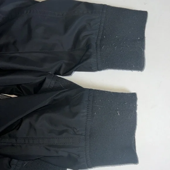 Levi’s Bomber Jacket Windbreaker - Picture 3 of 9